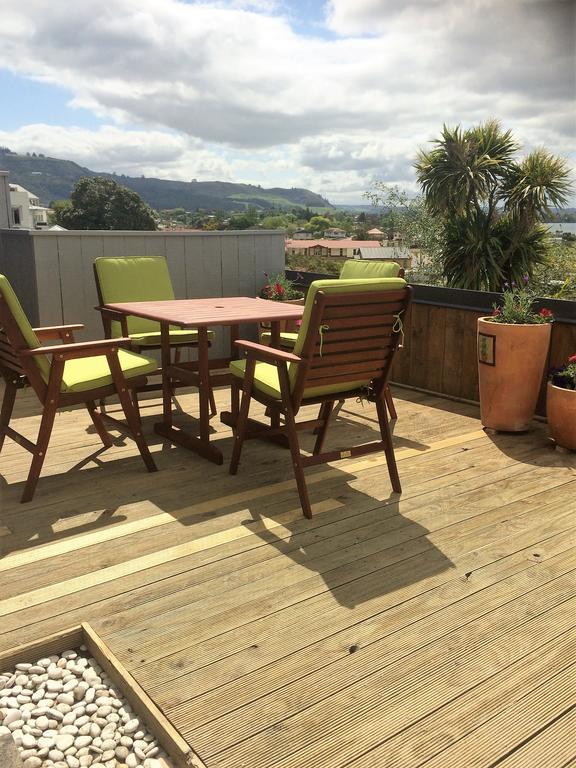 Lakeside City Apartments - Penthouse And Studio Rotorua Exterior photo