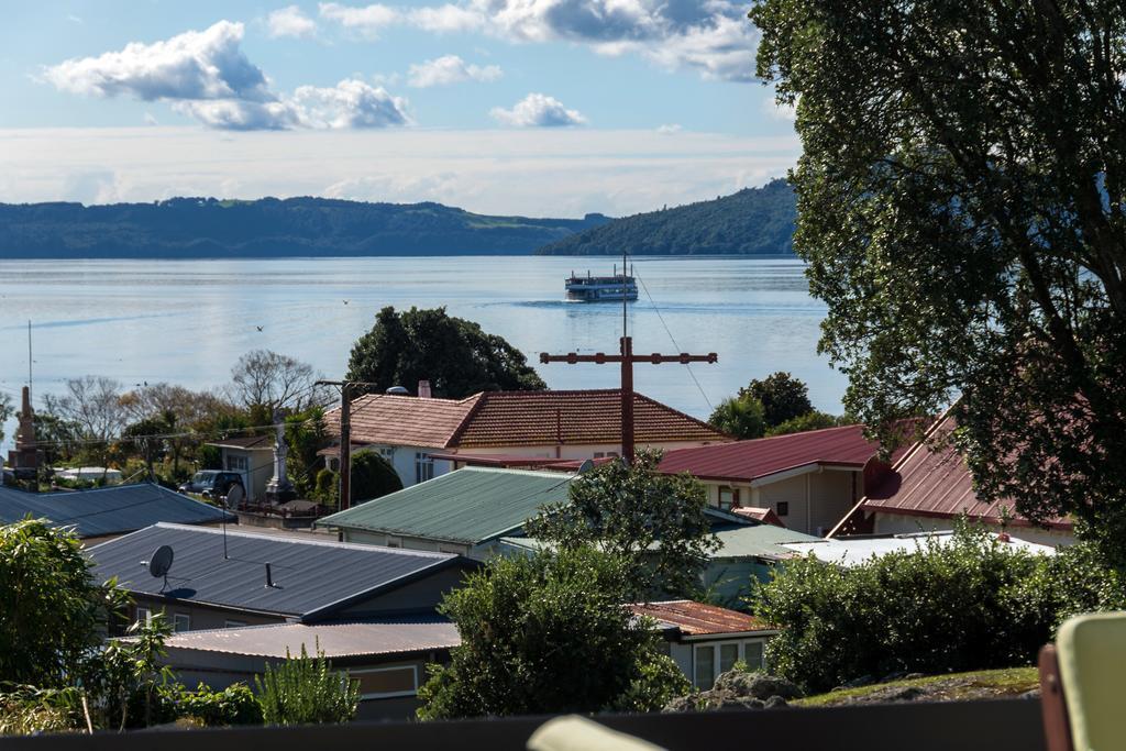 Lakeside City Apartments - Penthouse And Studio Rotorua Exterior photo