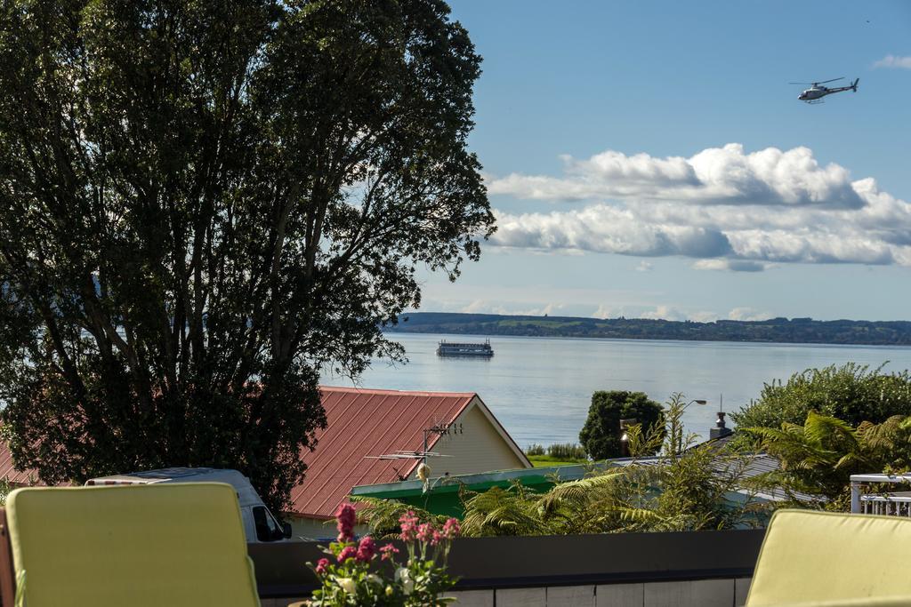 Lakeside City Apartments - Penthouse And Studio Rotorua Exterior photo