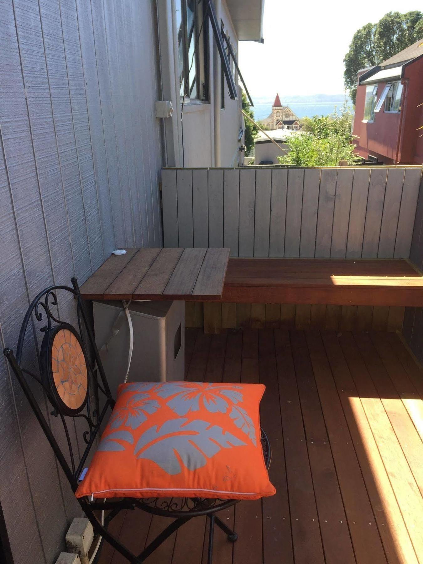 Lakeside City Apartments - Penthouse And Studio Rotorua Exterior photo