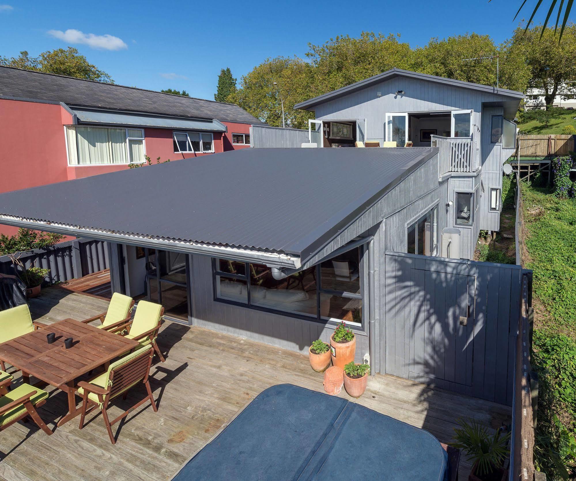 Lakeside City Apartments - Penthouse And Studio Rotorua Exterior photo