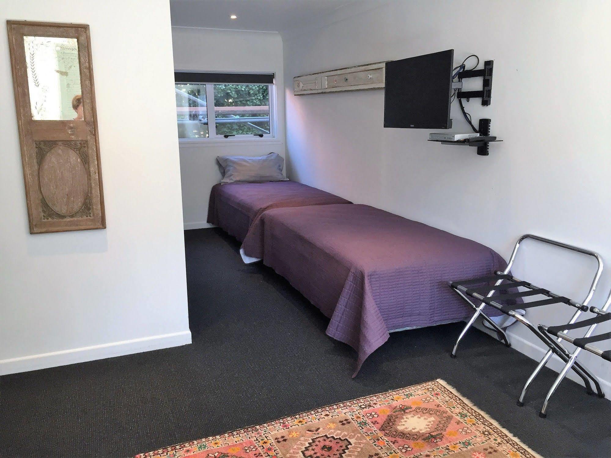 Lakeside City Apartments - Penthouse And Studio Rotorua Exterior photo