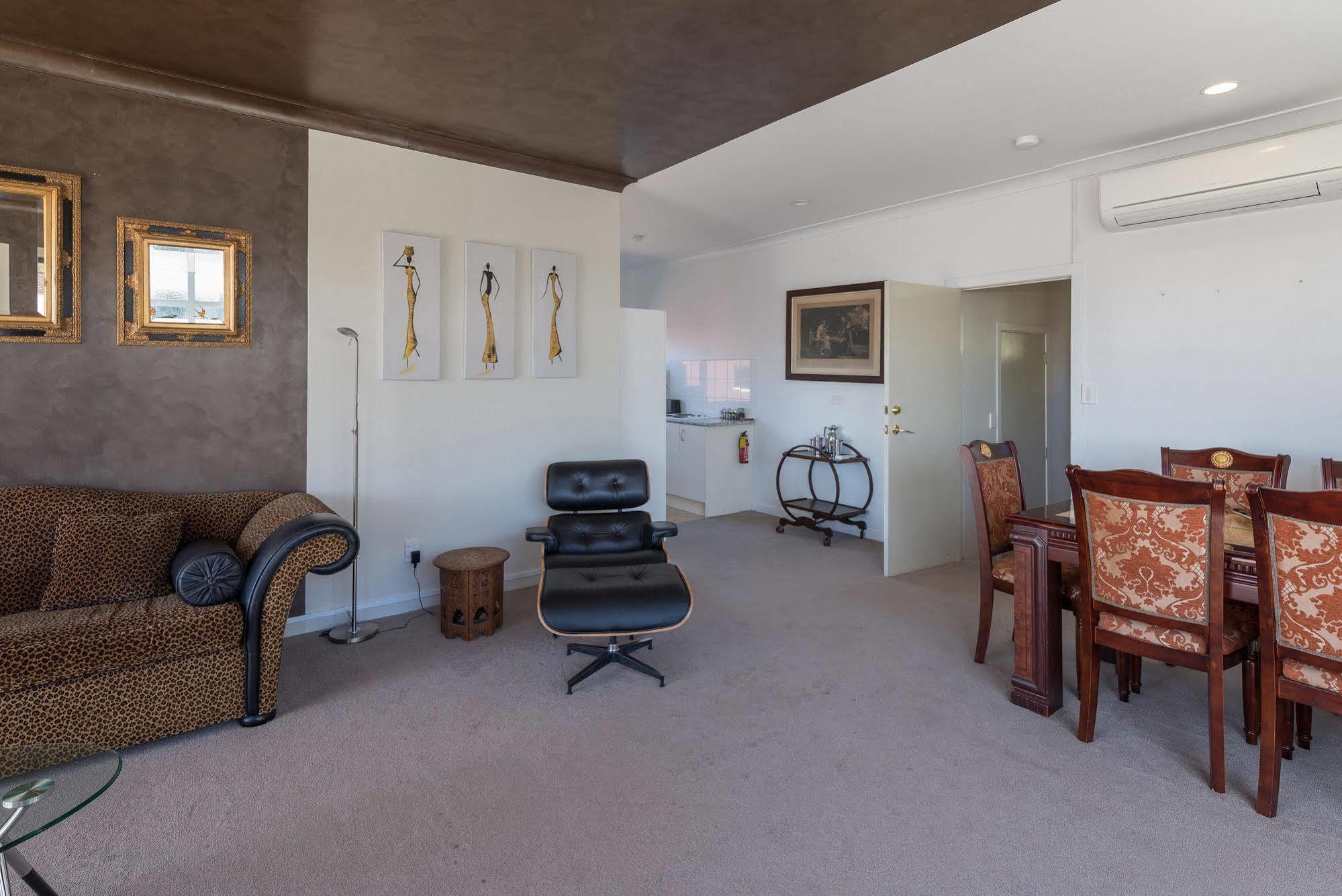 Lakeside City Apartments - Penthouse And Studio Rotorua Exterior photo